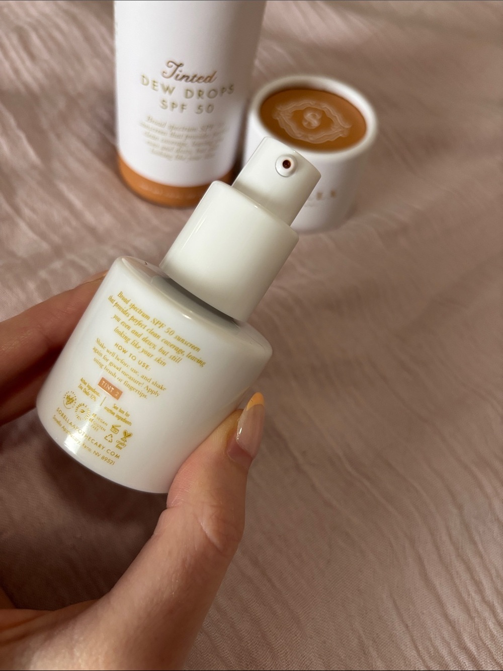 Sorella Apothecary tinted dew drops 50SPF - Picture 3 of 7